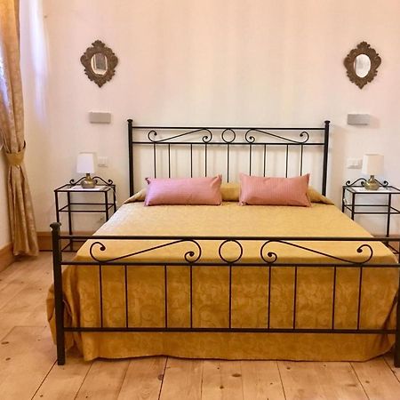 Flower Cozy Room เวนิส ภายนอก รูปภาพ