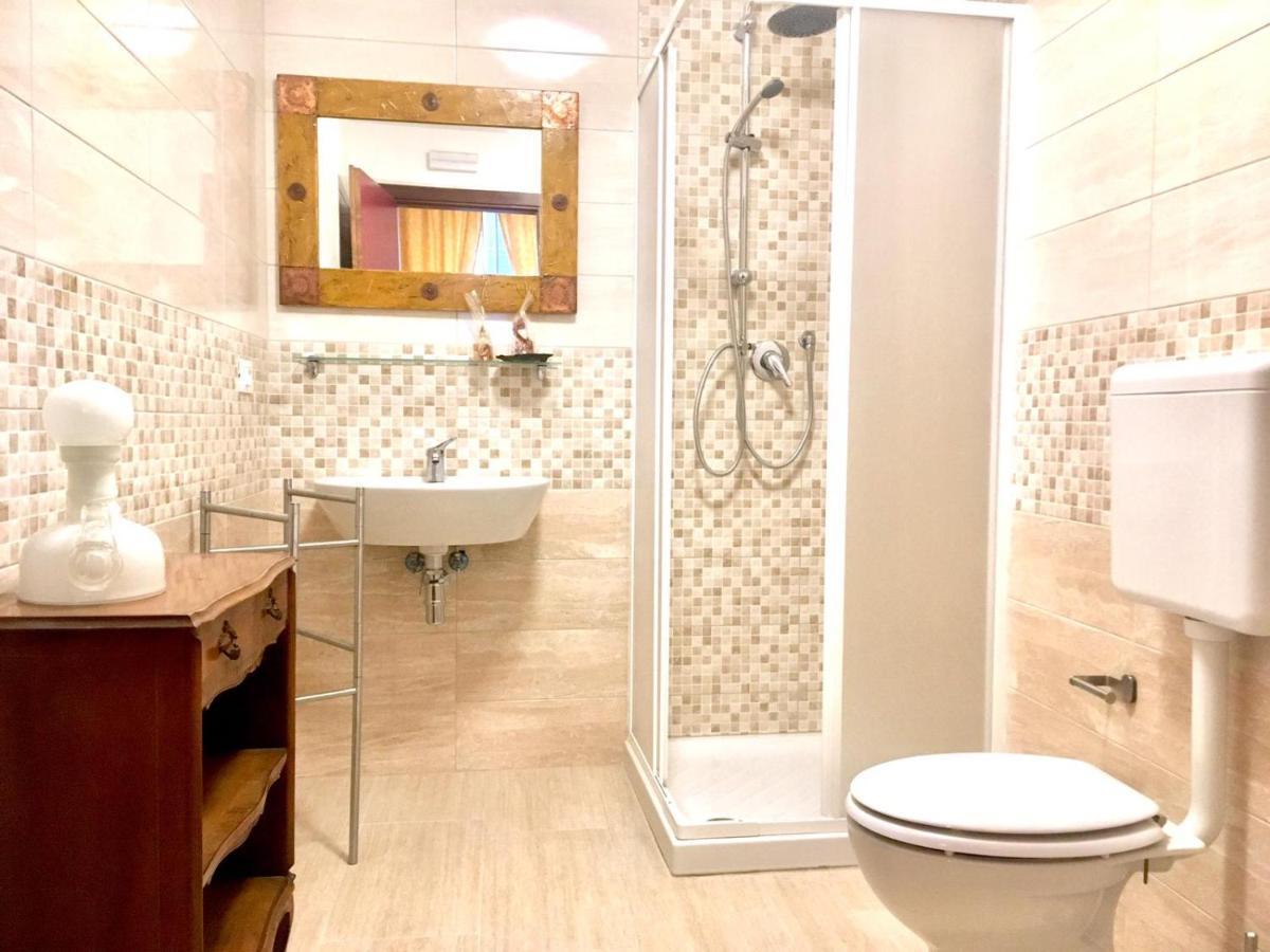 Flower Cozy Room เวนิส ภายนอก รูปภาพ